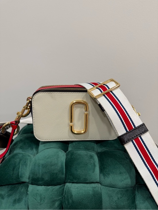 Marc Jacobs Handbags - Marc Jacobs Cream Snapshot Crossbody with Red, White & Blue Strap